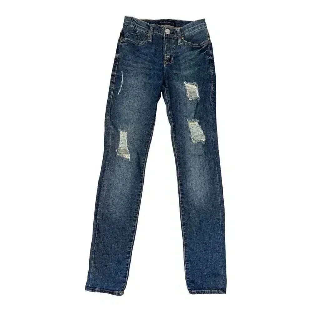 Rock & Republic Women’s Size 2 M Berlin Skinny Distressed Jeans